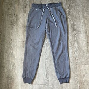 Figs Zamora Joggers size medium scrub bottoms pants nurse dental in grey